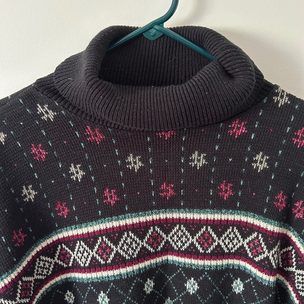 Women’s slouchy winter knit sweater